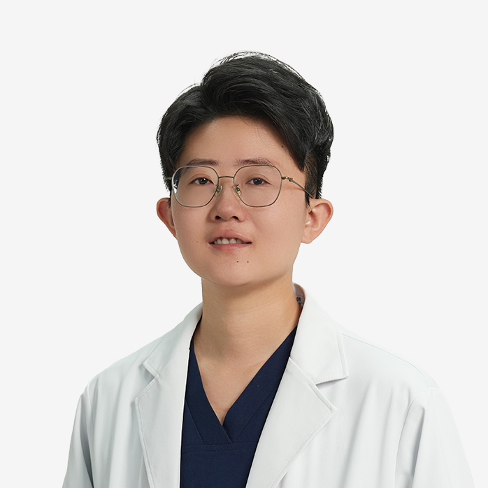 于莹
